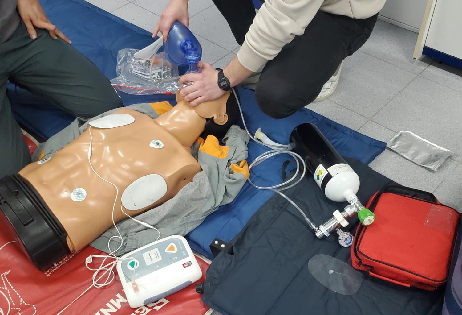 Dudas sobre la formación en primeros auxilios y emergencias sanitarias en Vilagarcía